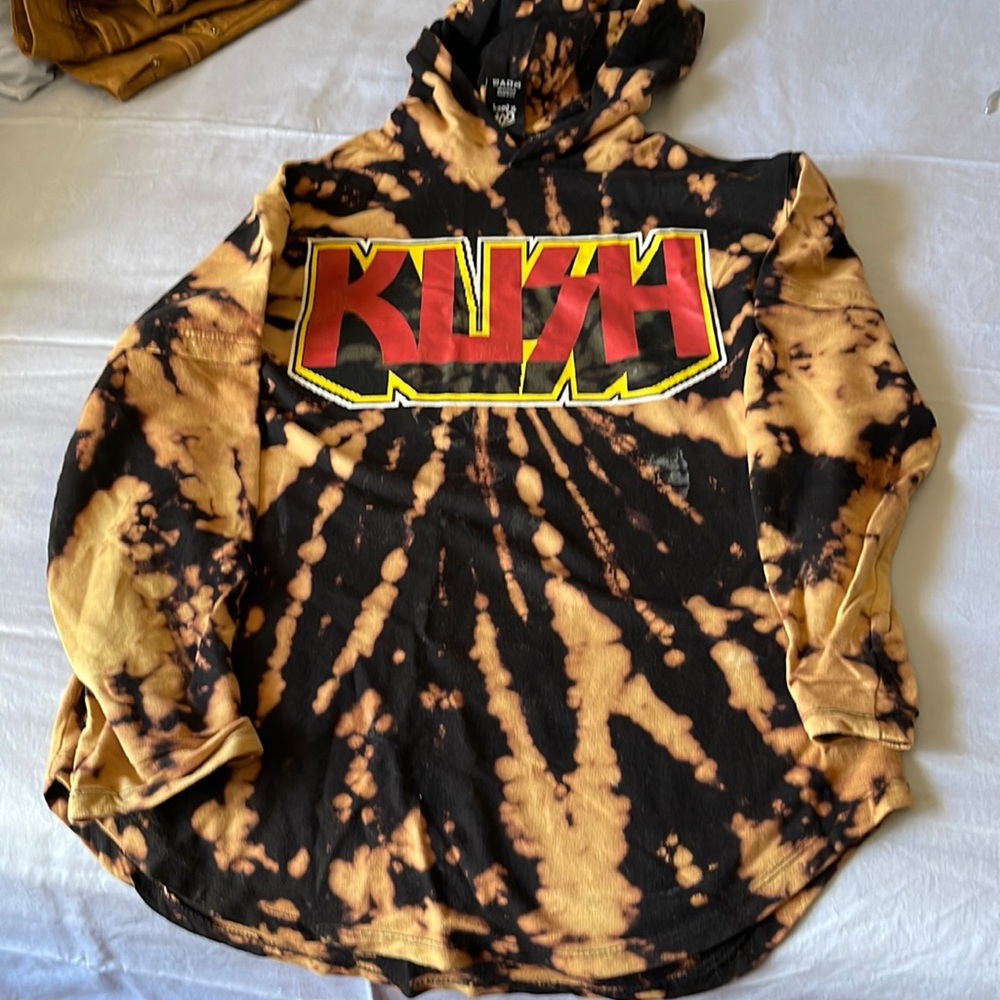 Multi colored hoodie mint condition